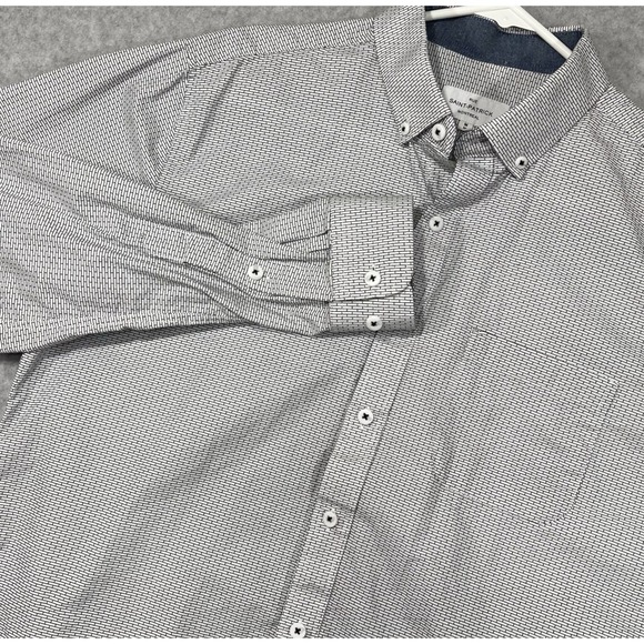 Other - Rue Saint-Patrick Men's Shirt Size Medium Long Sleeve Button‎ Front Black White